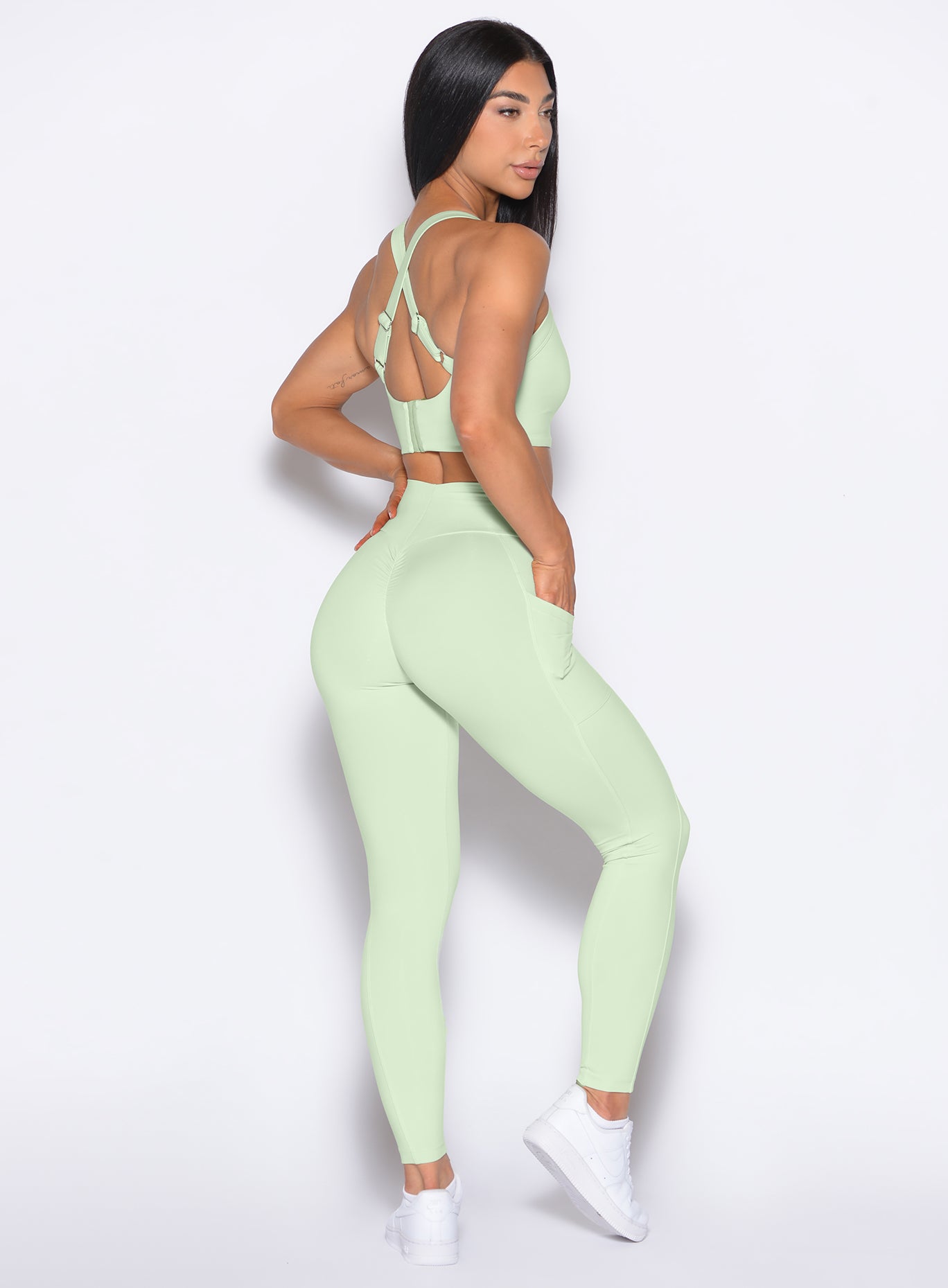 Curves 2.0 Leggings - Image 5