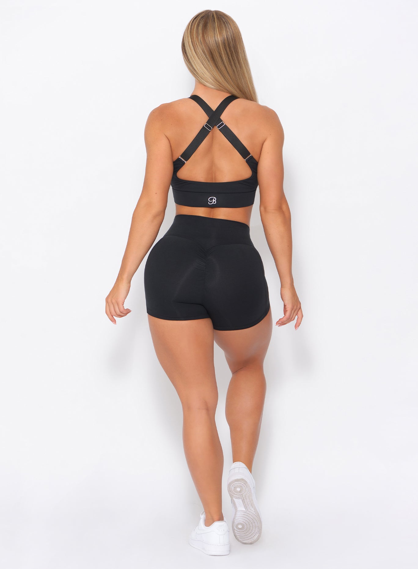 Curves Shorts - Image 2